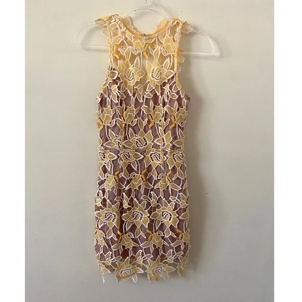 NBD Mini dress Harriet floral Lace Sunshine XS yellow fairy revolve open back - Picture 3 of 7